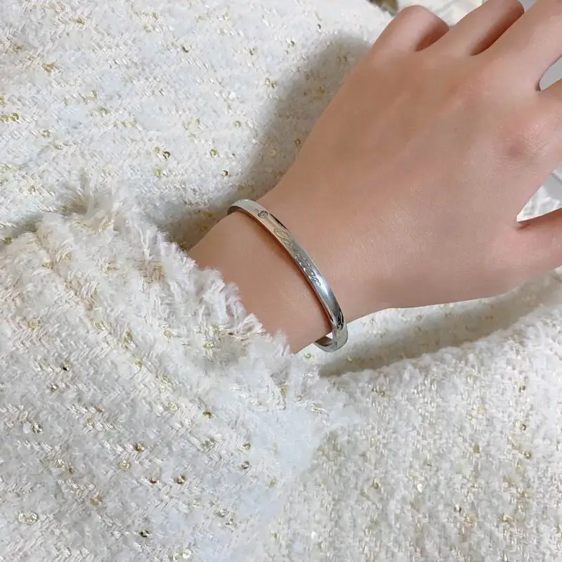 Cartier bracelet 11lyx17 (9)