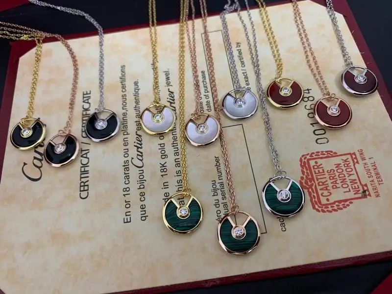 Cartier necklace 09lyx9 (9)