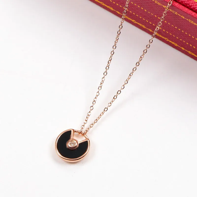 Cartier necklace 11lyx29 (8)