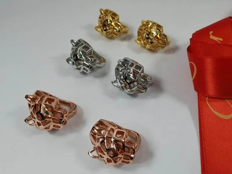 Cartier earring 11lyx15 (9)