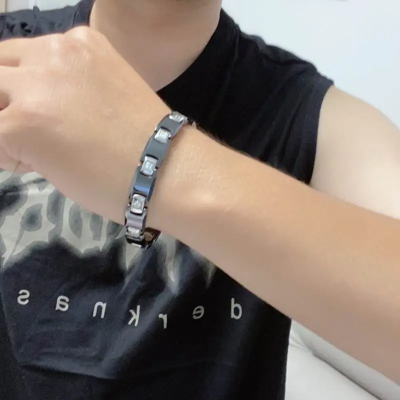 Cartier bracelet 10lyx11 (9)