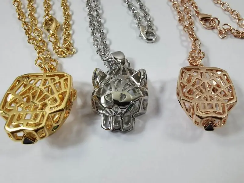 Cartier necklace 11lyx26 (8)