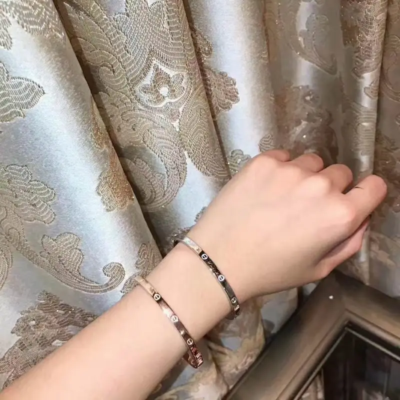 Cartier bracelet 09lyx4 (9)
