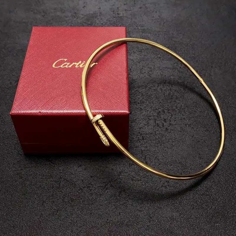 Cartier necklace 09lyx1 (9)
