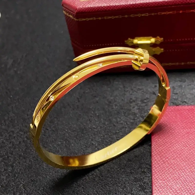 Cartier bracelet 09lyx3 (9)