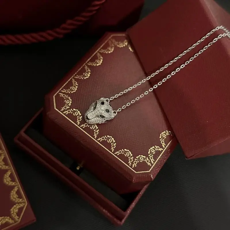 Cartier necklace 09lyx5 (5)