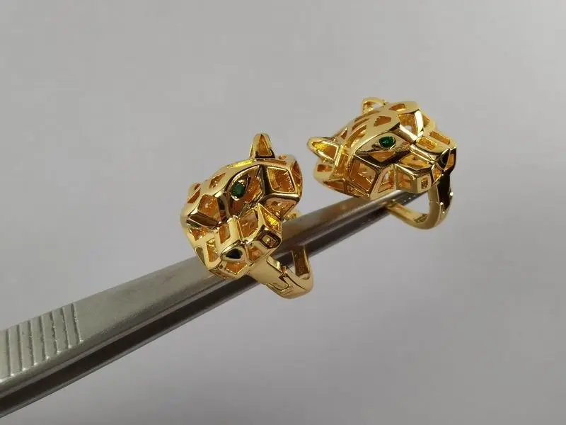 Cartier earring 11lyx15 (9)