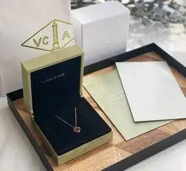 Van Cleef & Arpels bracelet14 (9)