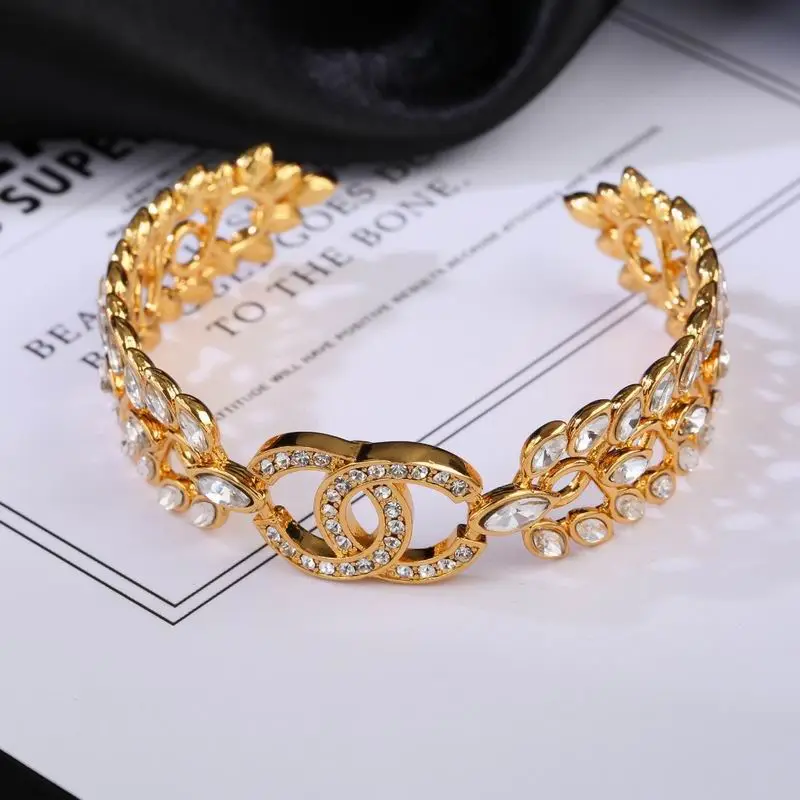 Chanel bracelet 1lyx23 (1)