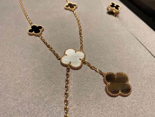 Van Cleef & Arpels necklace lyh12 (5)