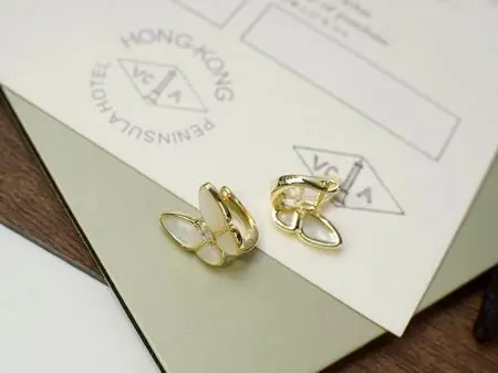 Van Cleef & Arpels earring 04lyh11 (1)