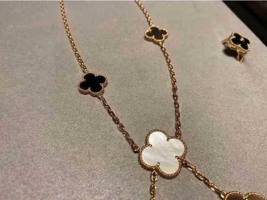 Van Cleef & Arpels necklace lyh12 (5)