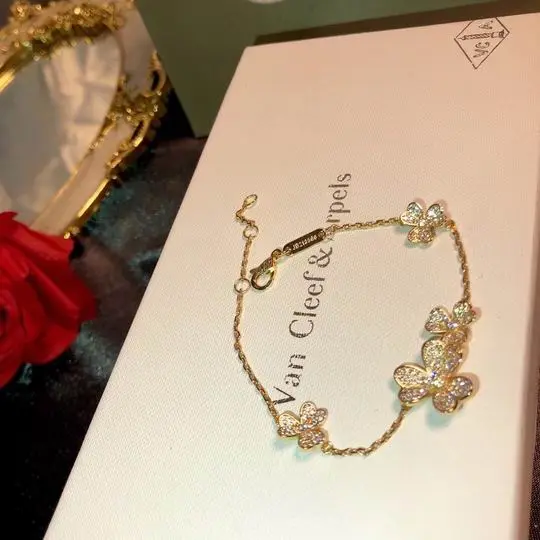 Van Cleef & Arpels bracelet 04lyh26 (3)