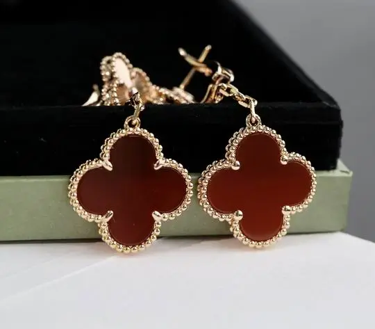 Van Cleef & Arpels earring 04lyh08 (1)