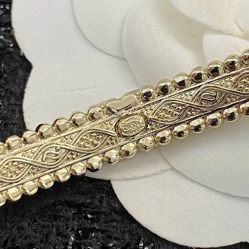 Chanel bracelet 1lyx32 (9)