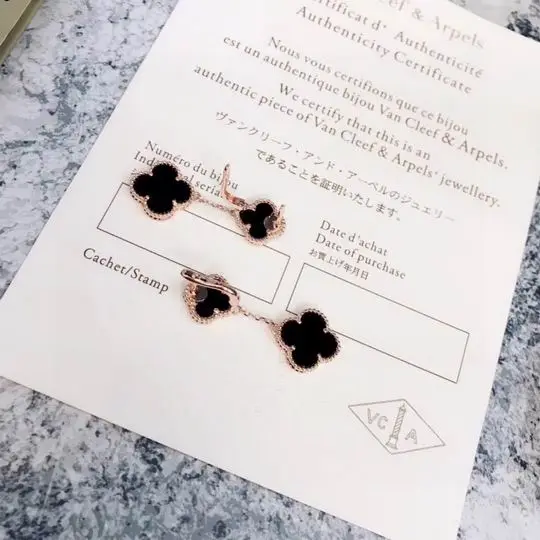 Van Cleef & Arpels earring 04lyh14 (1)