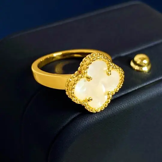 Van Cleef & Arpels ring lyh05 (10)