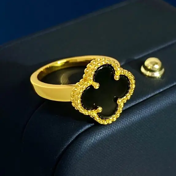 Van Cleef & Arpels ring lyh05 (10)