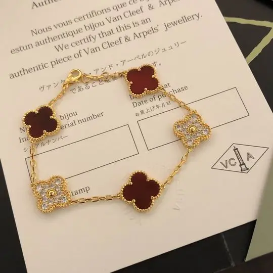 Van Cleef & Arpels bracelet13 (6)