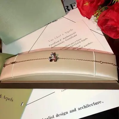 Van Cleef & Arpels bracelet10 (9)