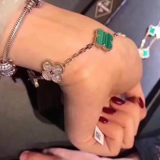 Van Cleef & Arpels bracelet 04lyh25 (1)