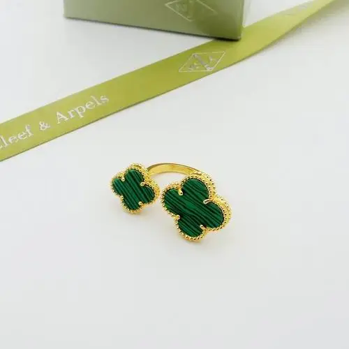 Van Cleef & Arpels ring 04lyh11 (1)