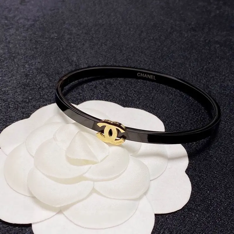 Chanel bracelet 1lyx19 (9)