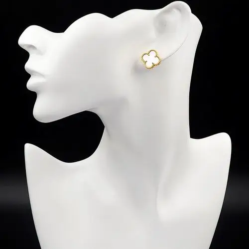 Van Cleef & Arpels earring 12lyh20 (1)
