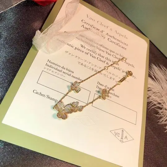 Van Cleef & Arpels bracelet 04lyh26 (3)