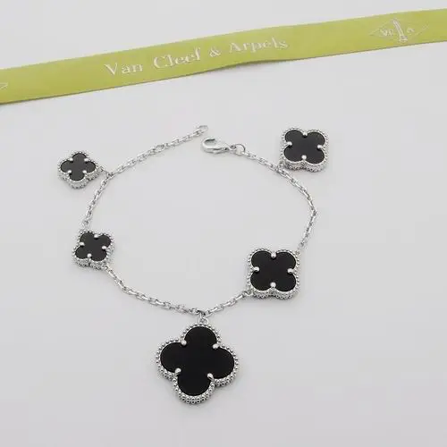 Van Cleef & Arpels bracelet lyh21 (8)