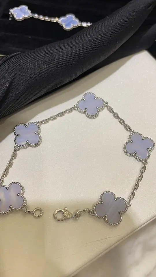 Van Cleef & Arpels bracelet17 (5)