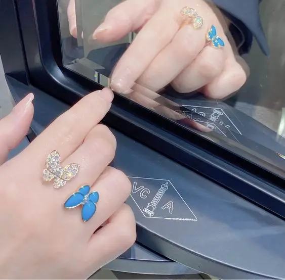 Van Cleef & Arpels ring 04lyh12 (1)