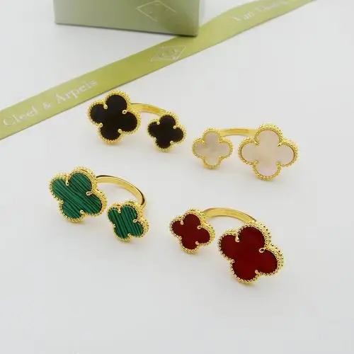 Van Cleef & Arpels ring 04lyh11 (1)