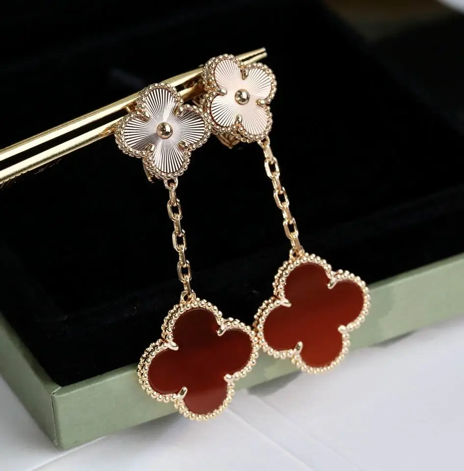 Van Cleef & Arpels earring 04lyh08 (1)
