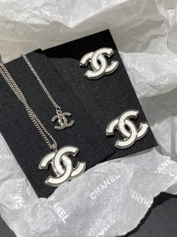 Chanel Earring 05yxh125 (1)