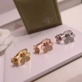 Van Cleef & Arpels ring lyh06 (9)