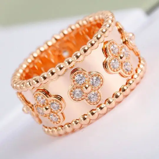 Van Cleef & Arpels ring 04lyh13 (1)