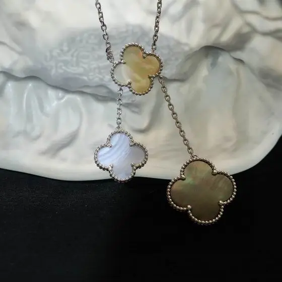 Van Cleef & Arpels necklace lyh06 (9)