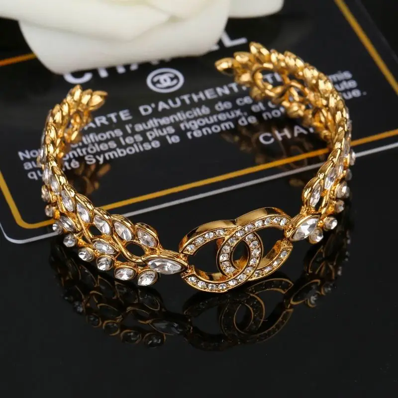 Chanel bracelet 1lyx23 (1)