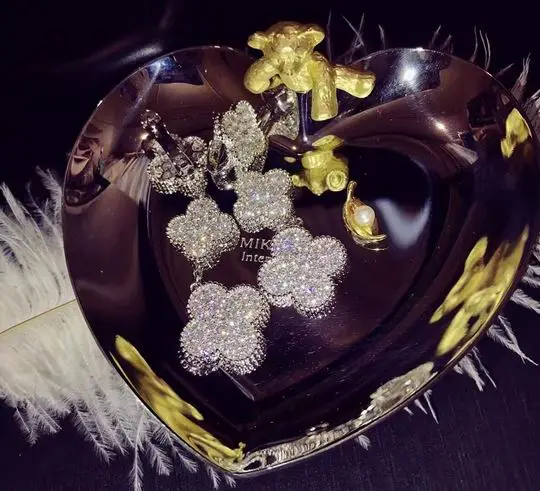 Van Cleef & Arpels earring 04lyh16 (1)