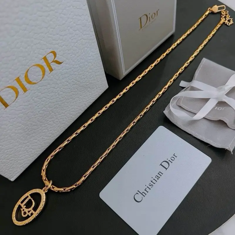 Dior Necklace 03lyh195 (1)
