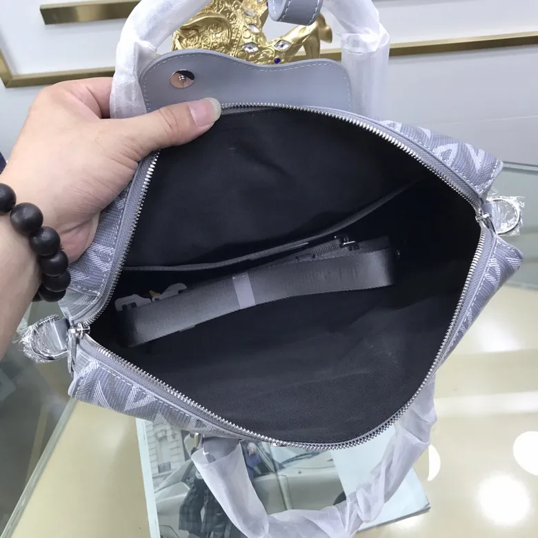 D2700 34X28X8cm WP 2colour (1)