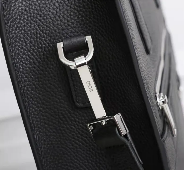 Safari 1ESSH187UMJ 28X34X8cm SC (1)