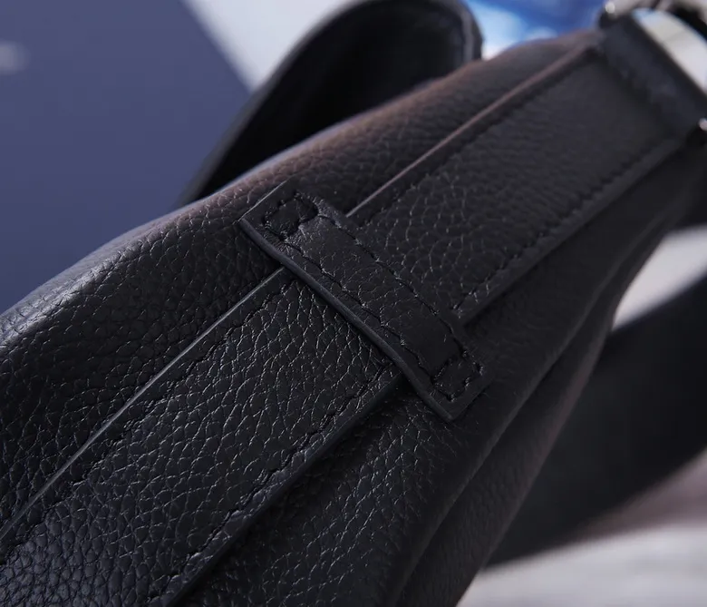 CD93315 24X17X8cm WP (1)