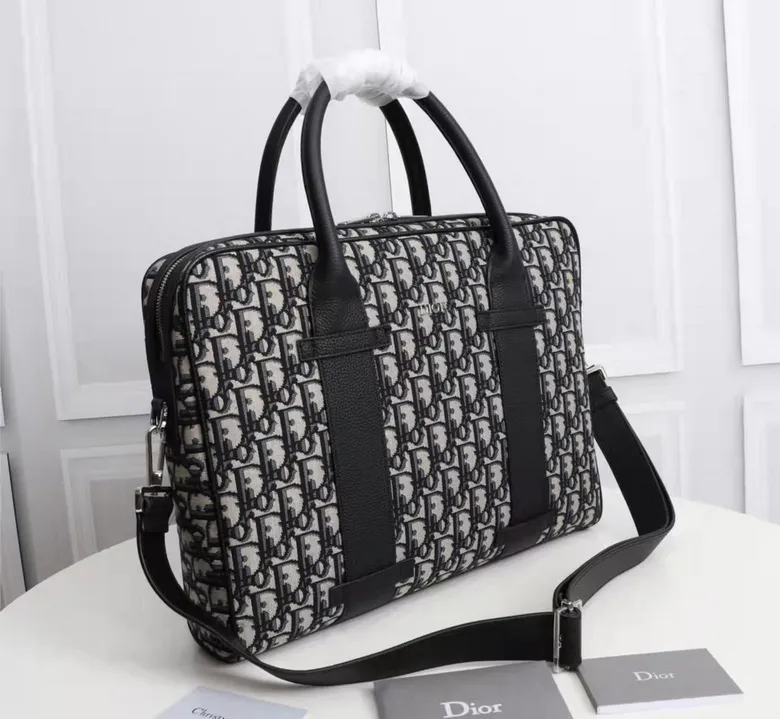 Oblique 1ESSH186UMJ 38X28X7cm SC 2colour (1)