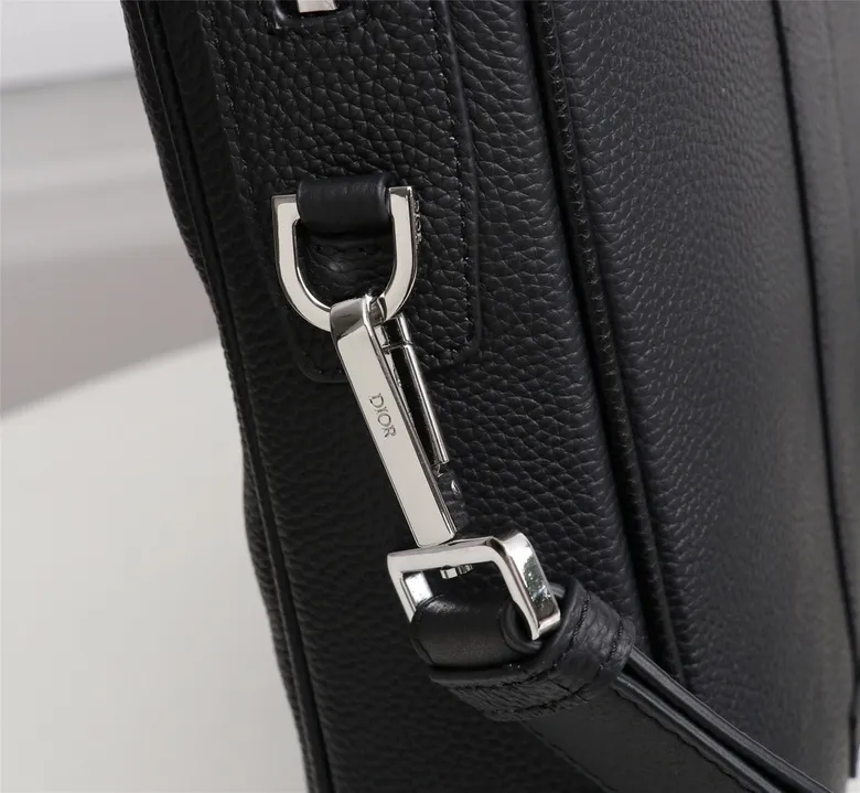 Oblique 1ESSH186UMJ 38X28X7cm SC 2colour (1)