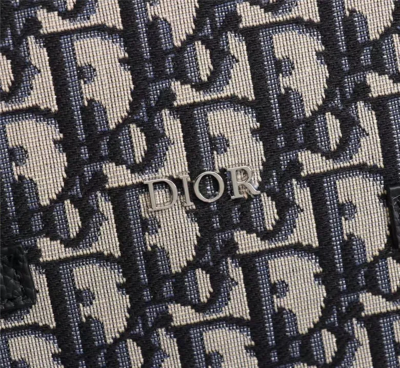 Oblique 1ESSH186UMJ 38X28X7cm SC 2colour (1)