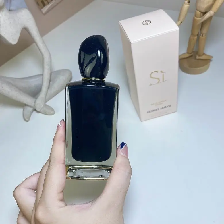 Armani Women 100ml (1)