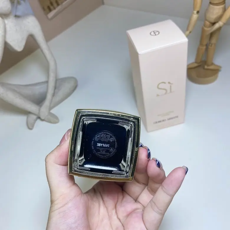 Armani Women 100ml (1)