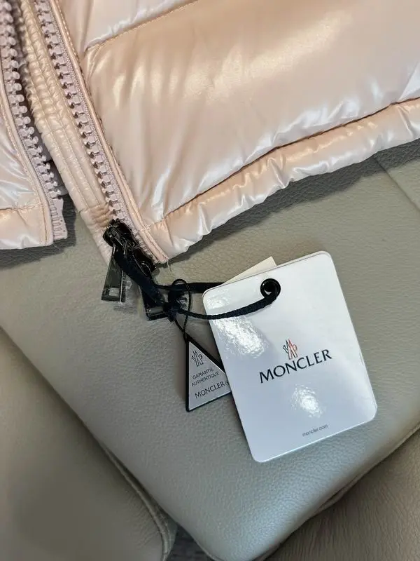 Moncler sz0-3 fxtx06 (1)